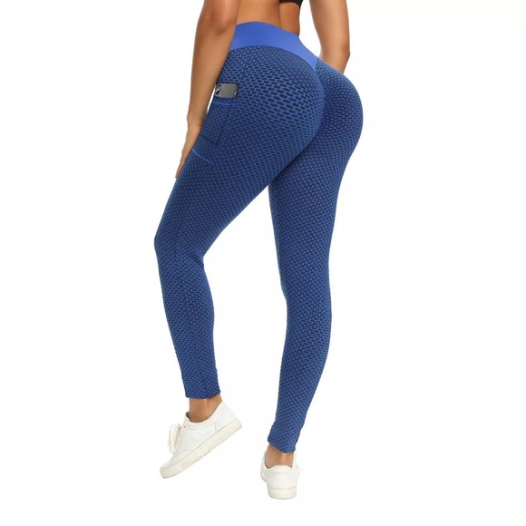 TikTok Leggings with Pocket - Black - Picture 4 of 4